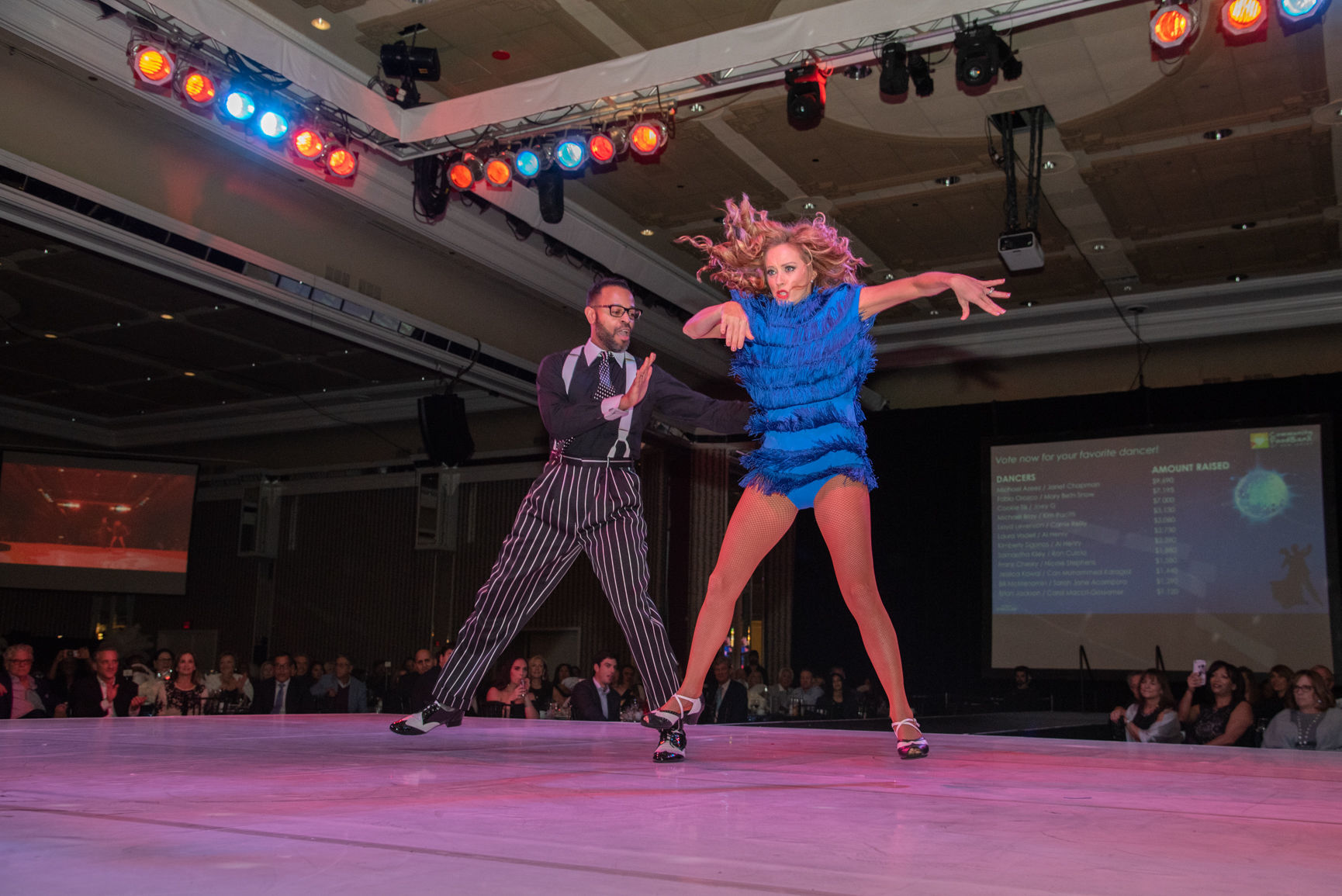 110318_acw_dancinggallery-600.jpg